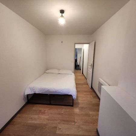 Agreable Appartement, Lumineux Bar-le-Duc Extérieur photo