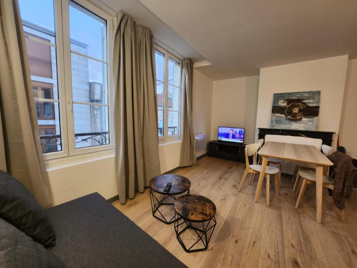 Agreable Appartement, Lumineux Bar-le-Duc Extérieur photo